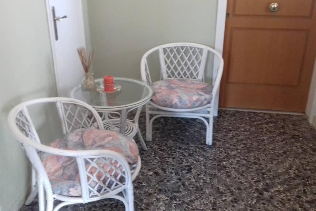 דירות פאטרה Paris House 1 מראה חיצוני תמונה